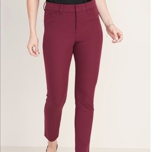 Old Navy pixie pant maroon